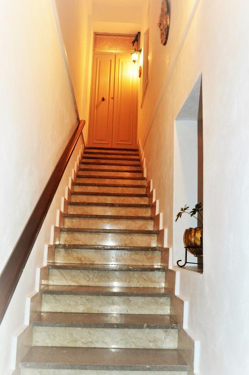 B&B A Due Passi Dal Mare Taormina Exterior photo